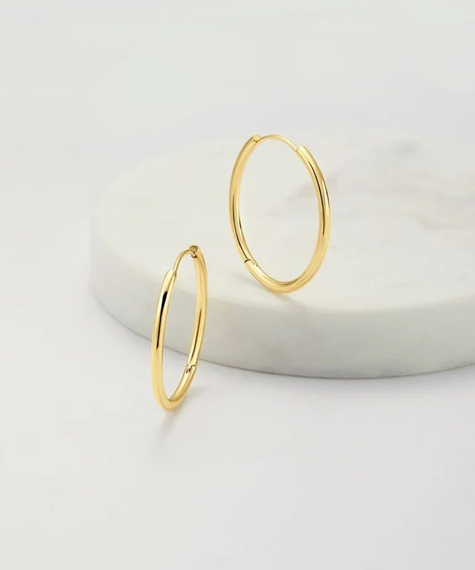 Delilah Hoop - Medium