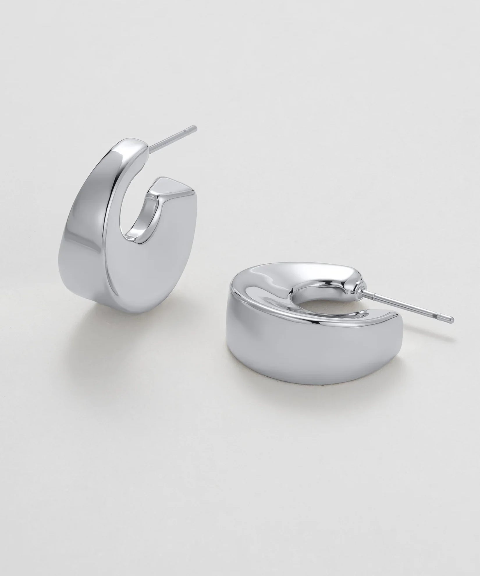 Harper Hoop - Earring