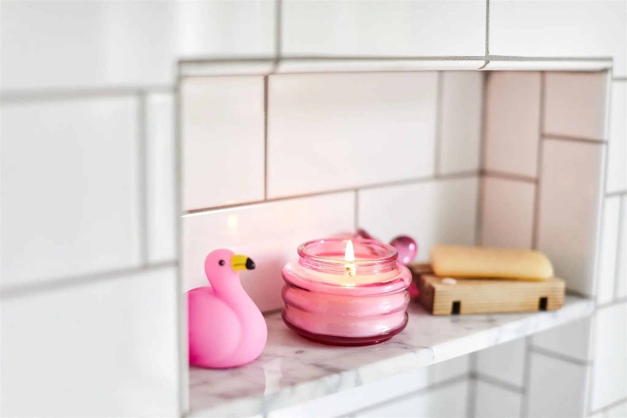 Paddywax Beam Candle Fuchsia Pink Glass - Desert Peach