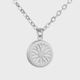 Round Mountain Daisy Necklace - Silver