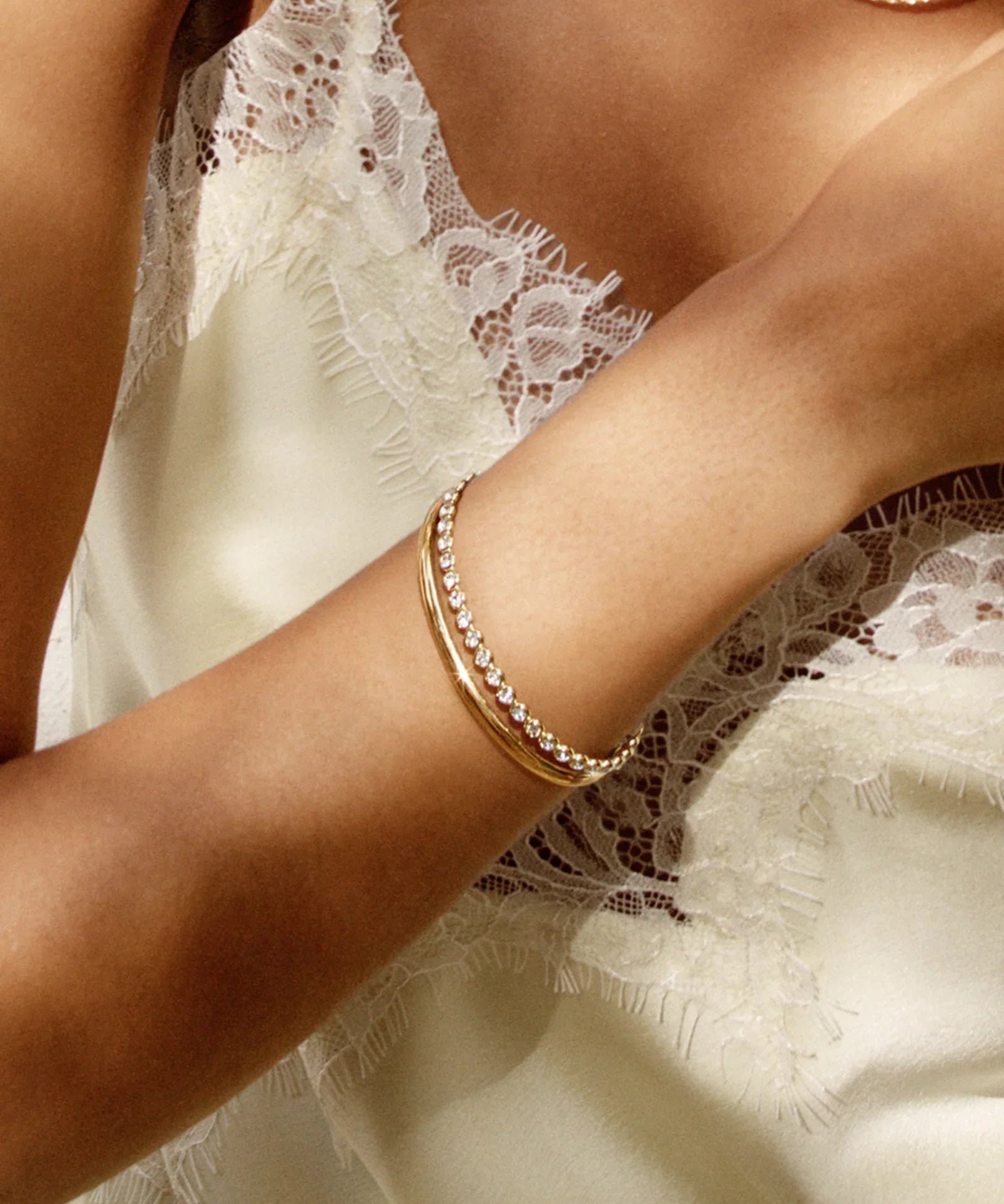 Grace Bangle Gold