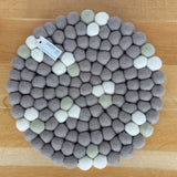 Felt Ball Pot Stand Round