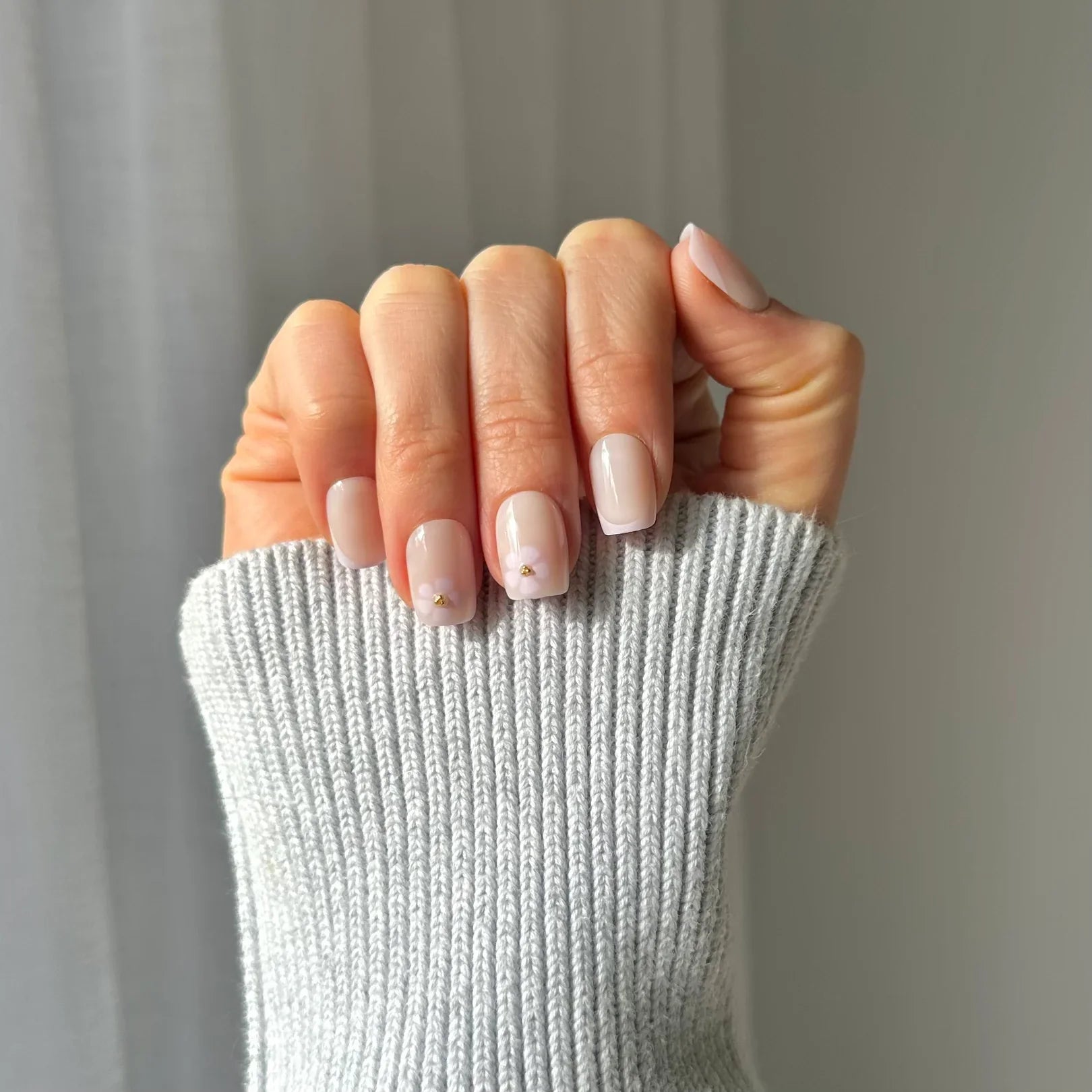 Pressing Nails - Flower (gel)