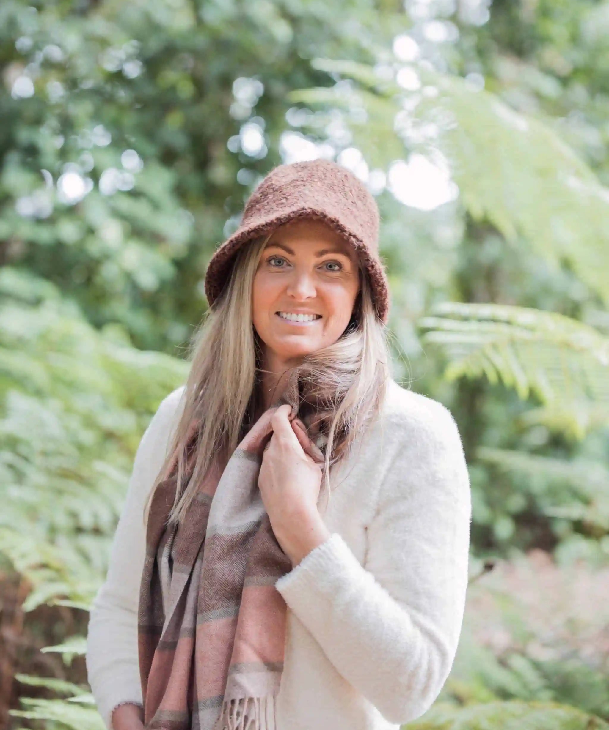 Eliza 100% Wool Scarf – Teracotta and Khaki