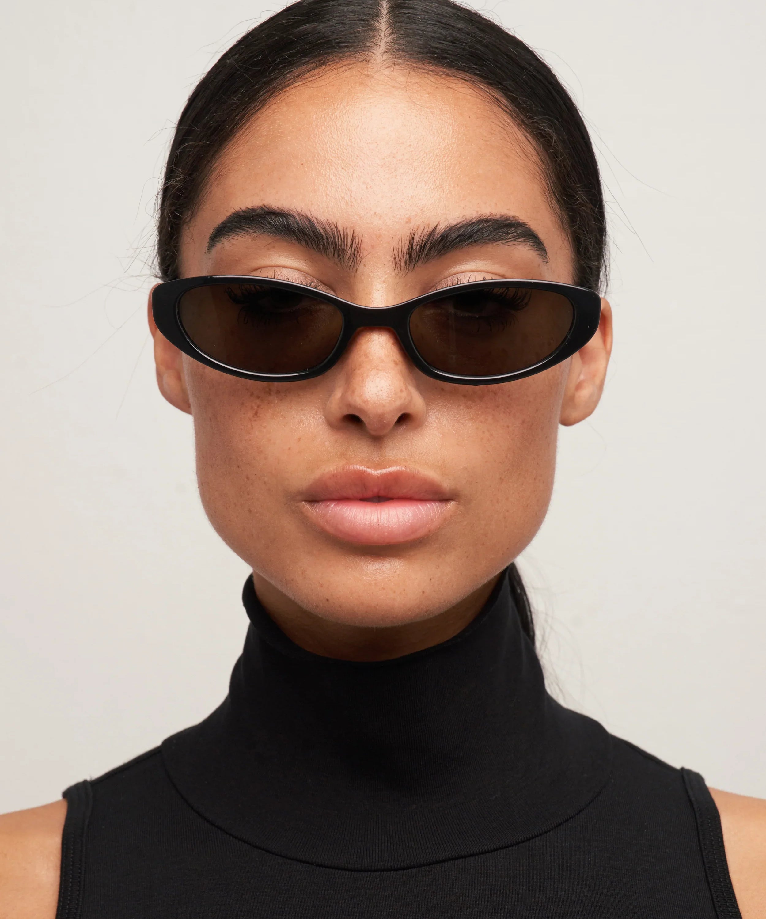 Otra Sunnies - Lulu - Black