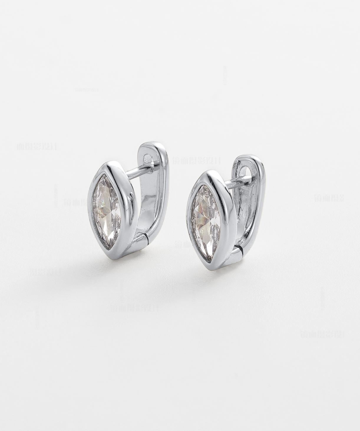 Eden Huggie Earring