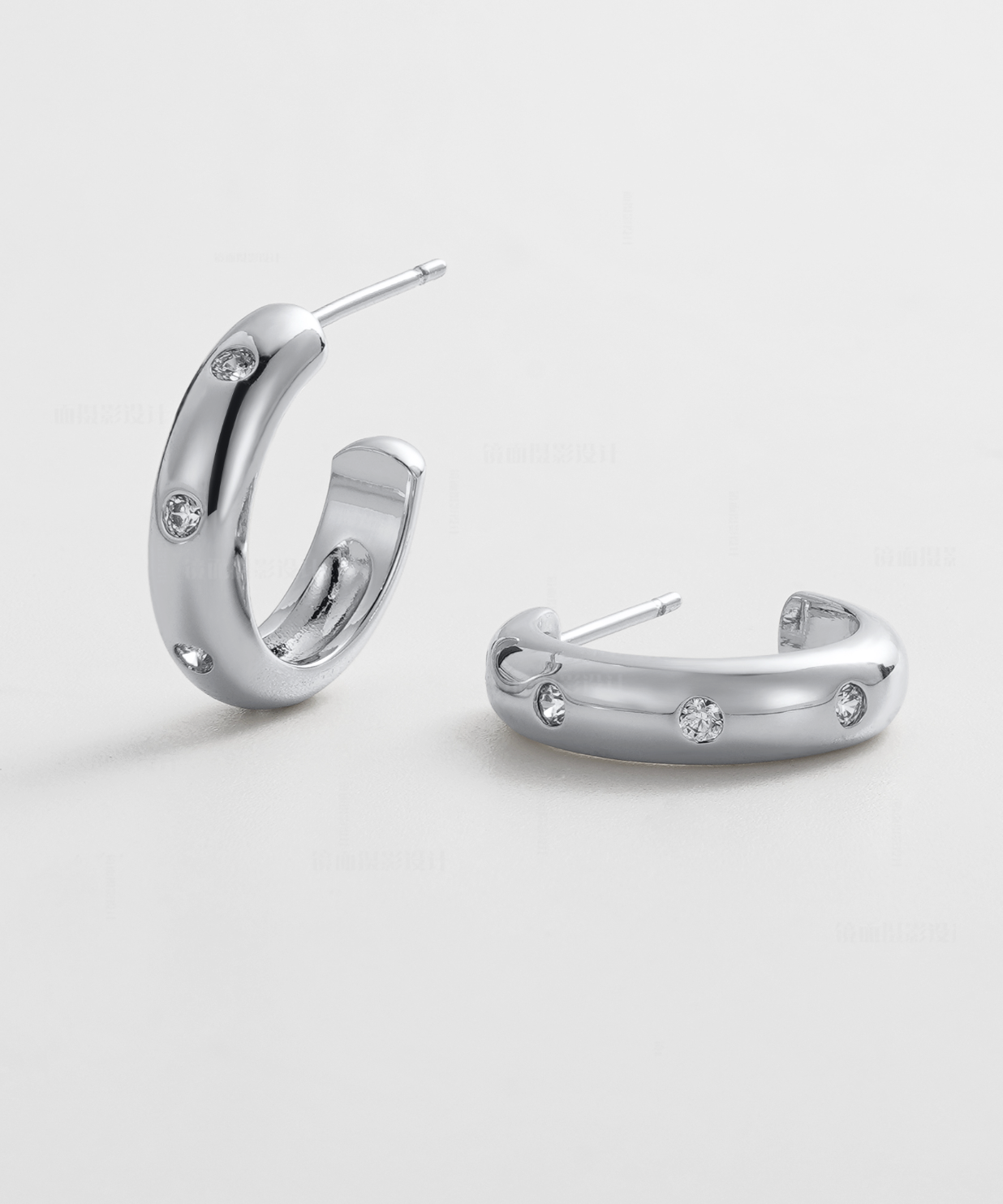 Talia Hoop - Earring