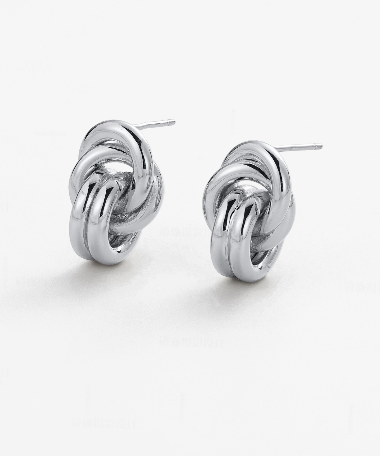 Clara Earring