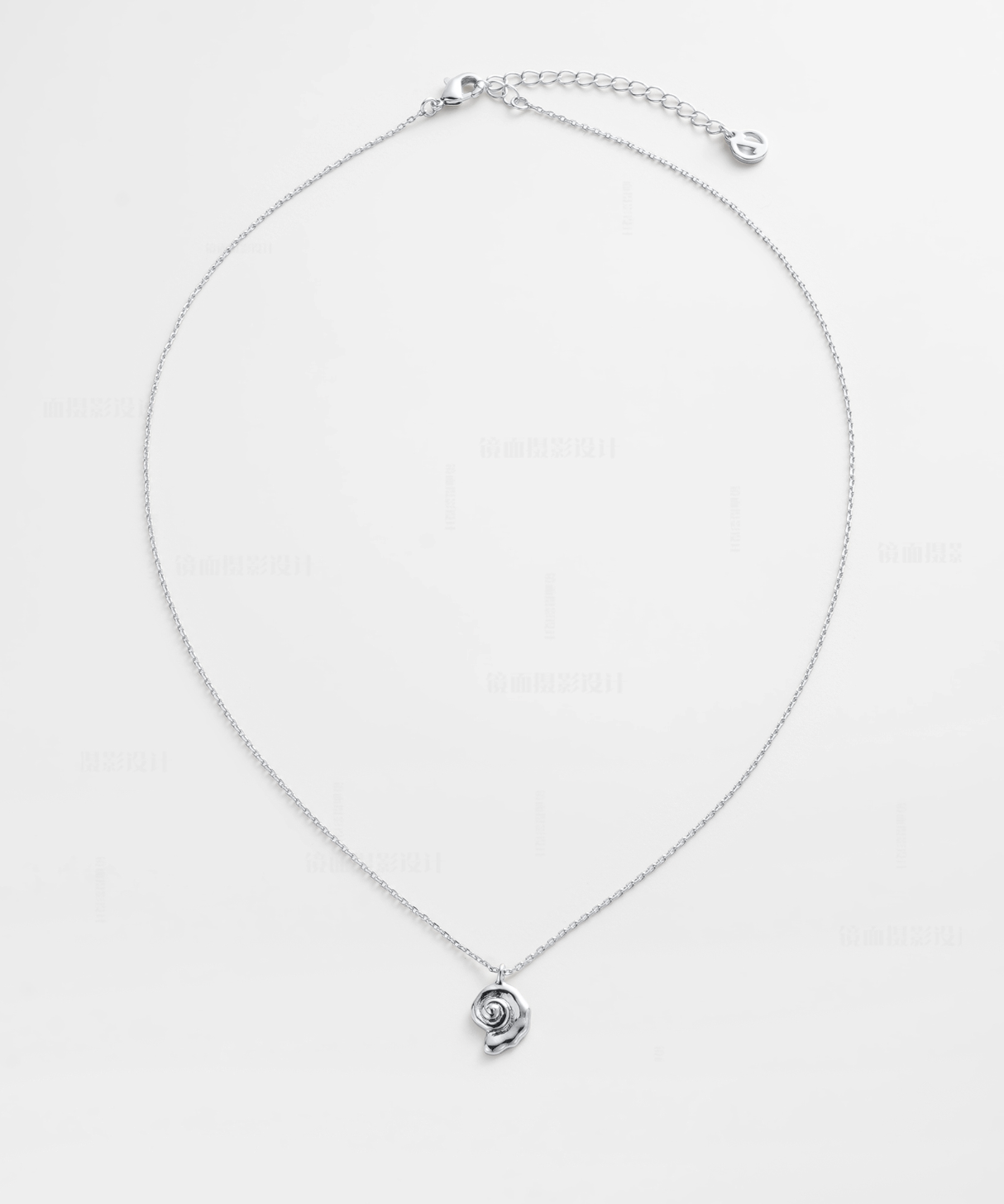 Shelly Mini Necklace