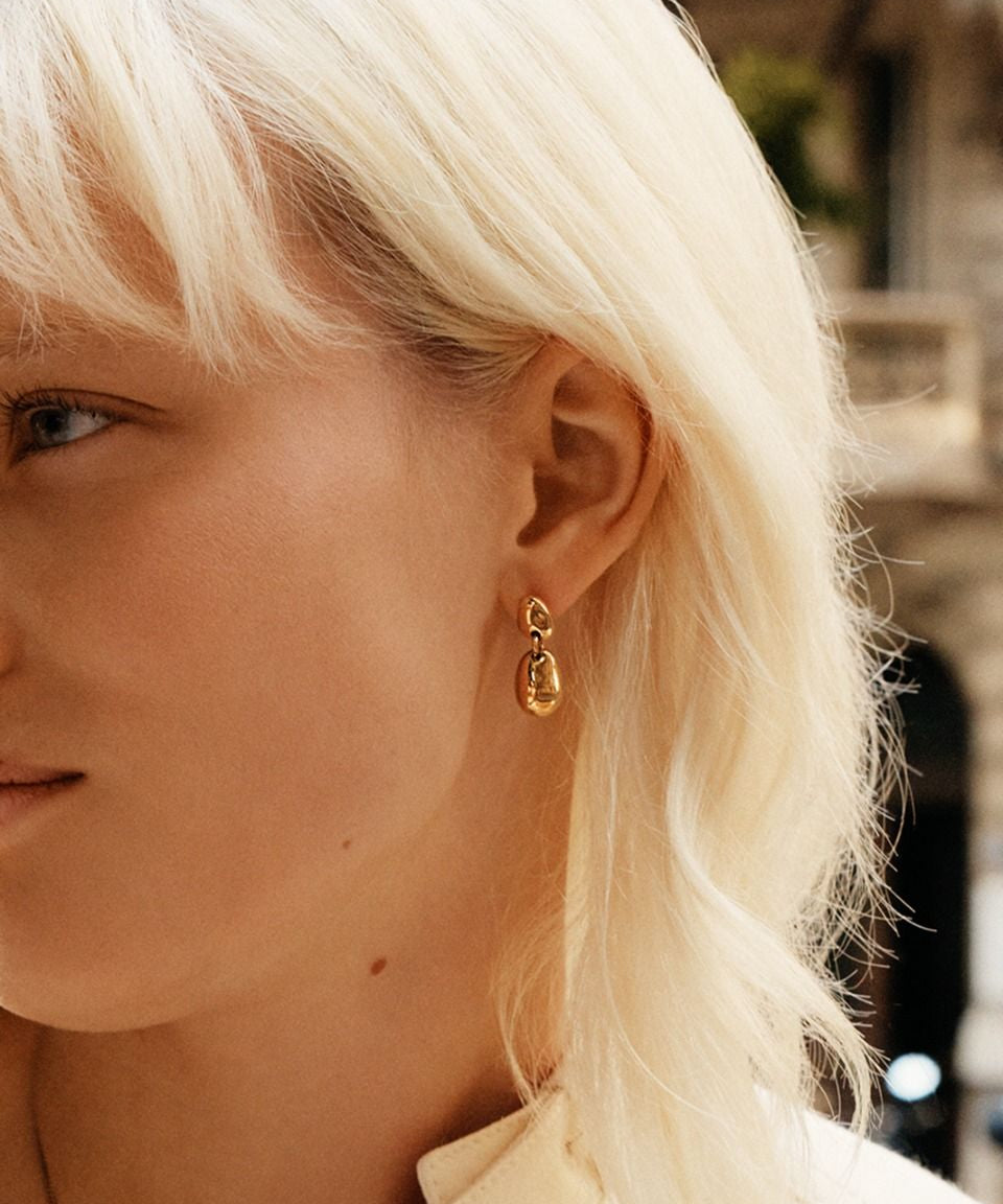 Leora Earrings Gold