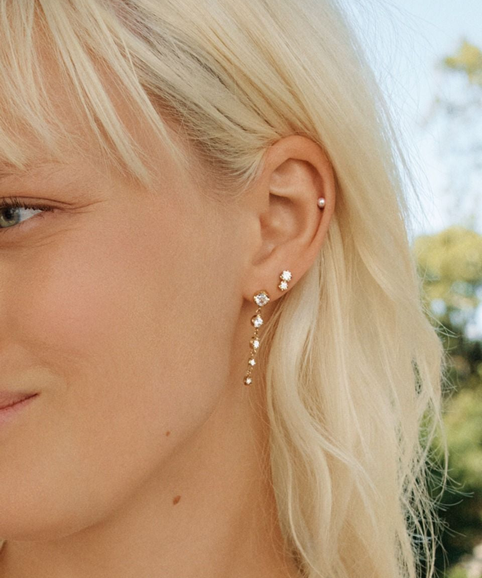 Teeny Earrings Gold
