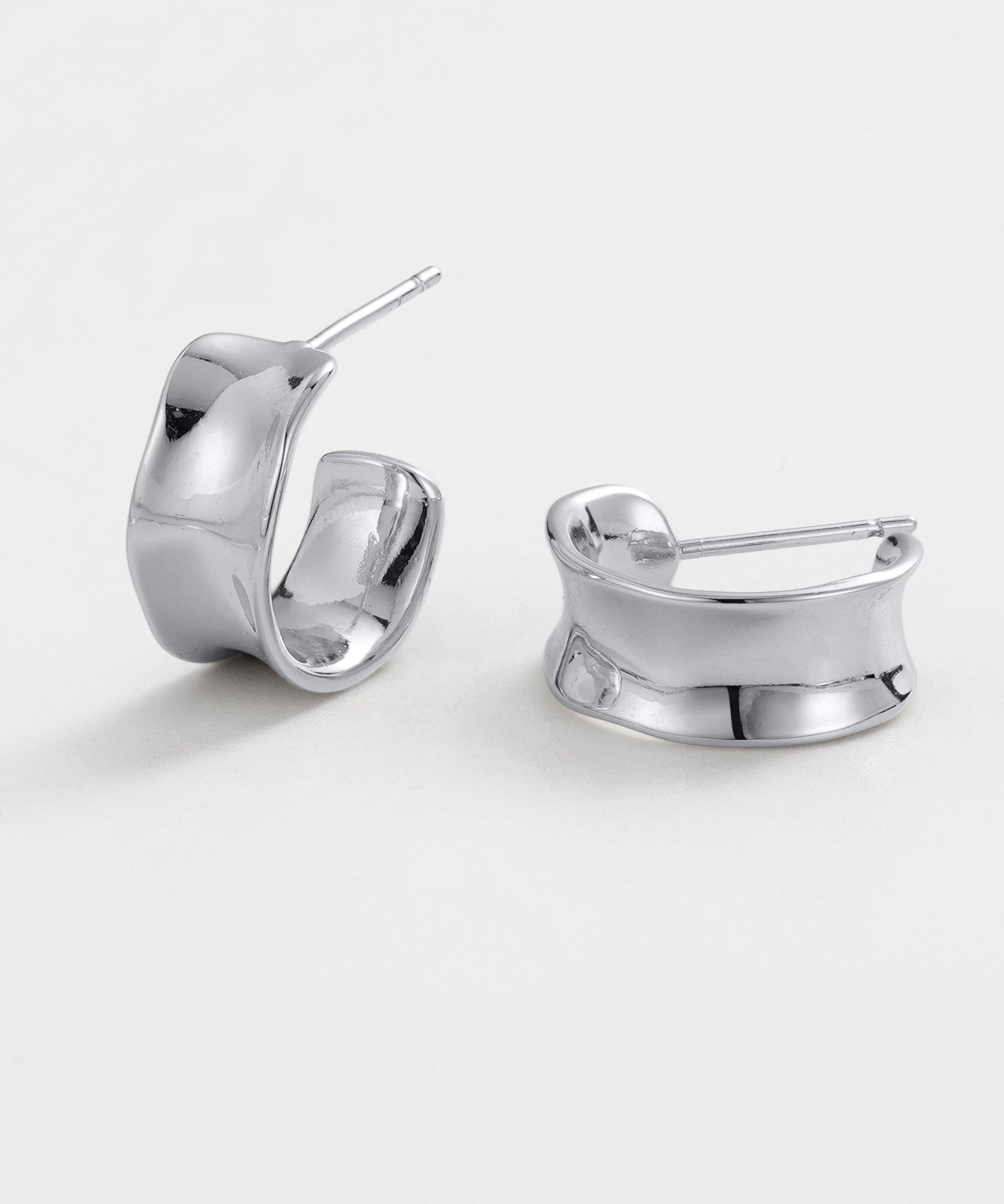 Nina Hoop - Earring
